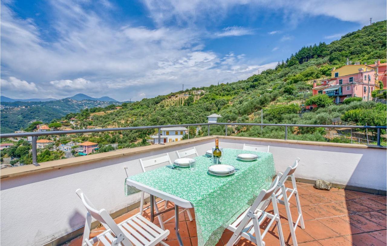 Awesome Home In Moneglia With Kitchen ภายนอก รูปภาพ